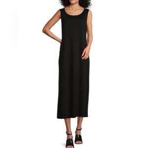 Chic Black Sleeveless Maxi Dress